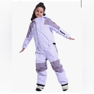 Gsou Snow girls purple daisy snowsuit, size 13/14